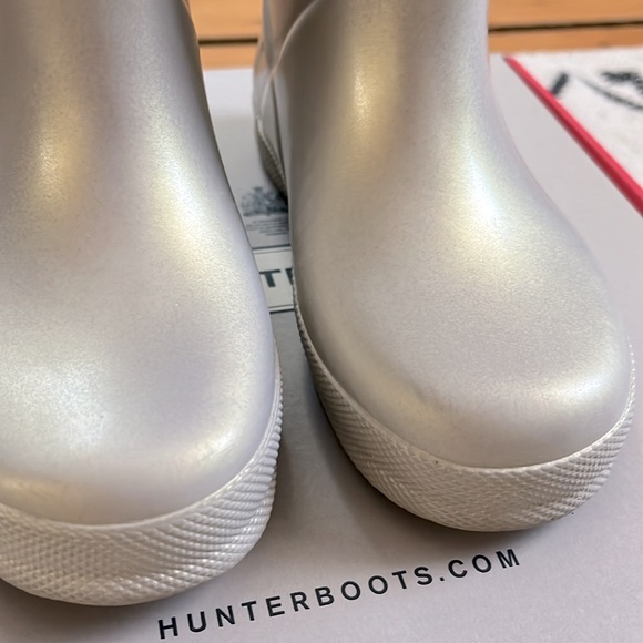 Hunter Kid’s Unisex Original First Nebula Rain Boots - Pale Gold - Picture 5 of 12